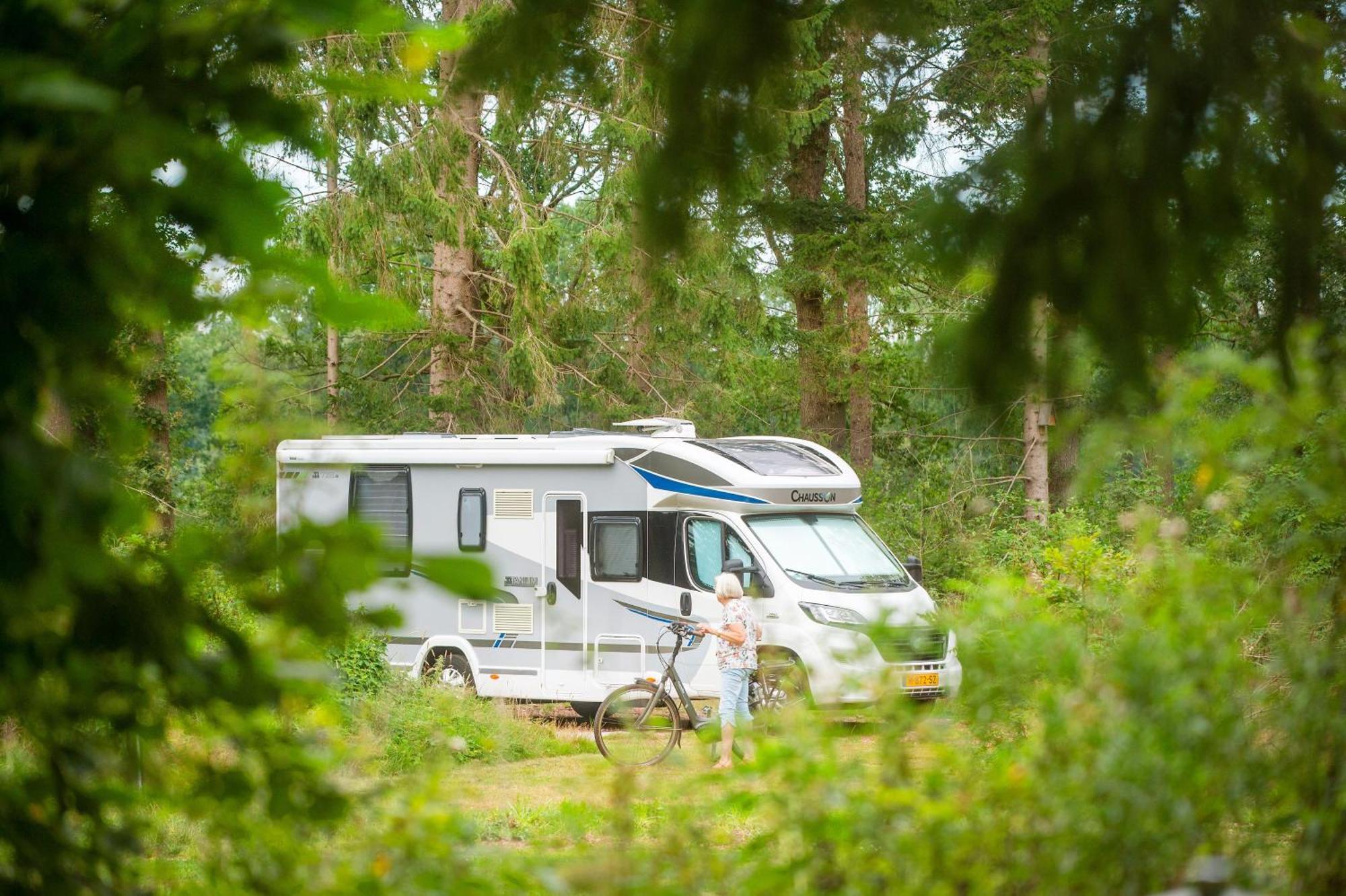 Rcn Vakantiepark De Roggeberg アッペルスカ エクステリア 写真